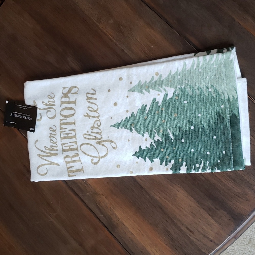 NWT Robert Stanley Christmas Kitchen Hand Towel